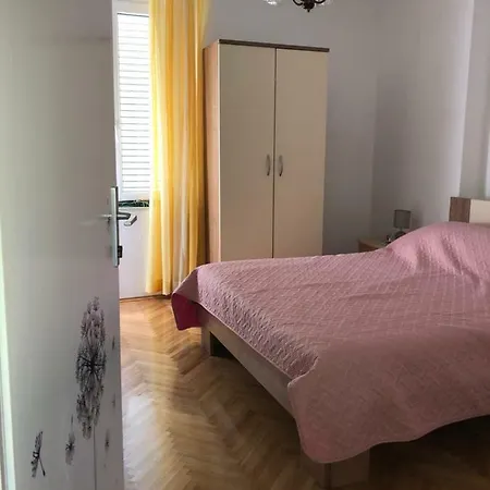 Home4 Rent